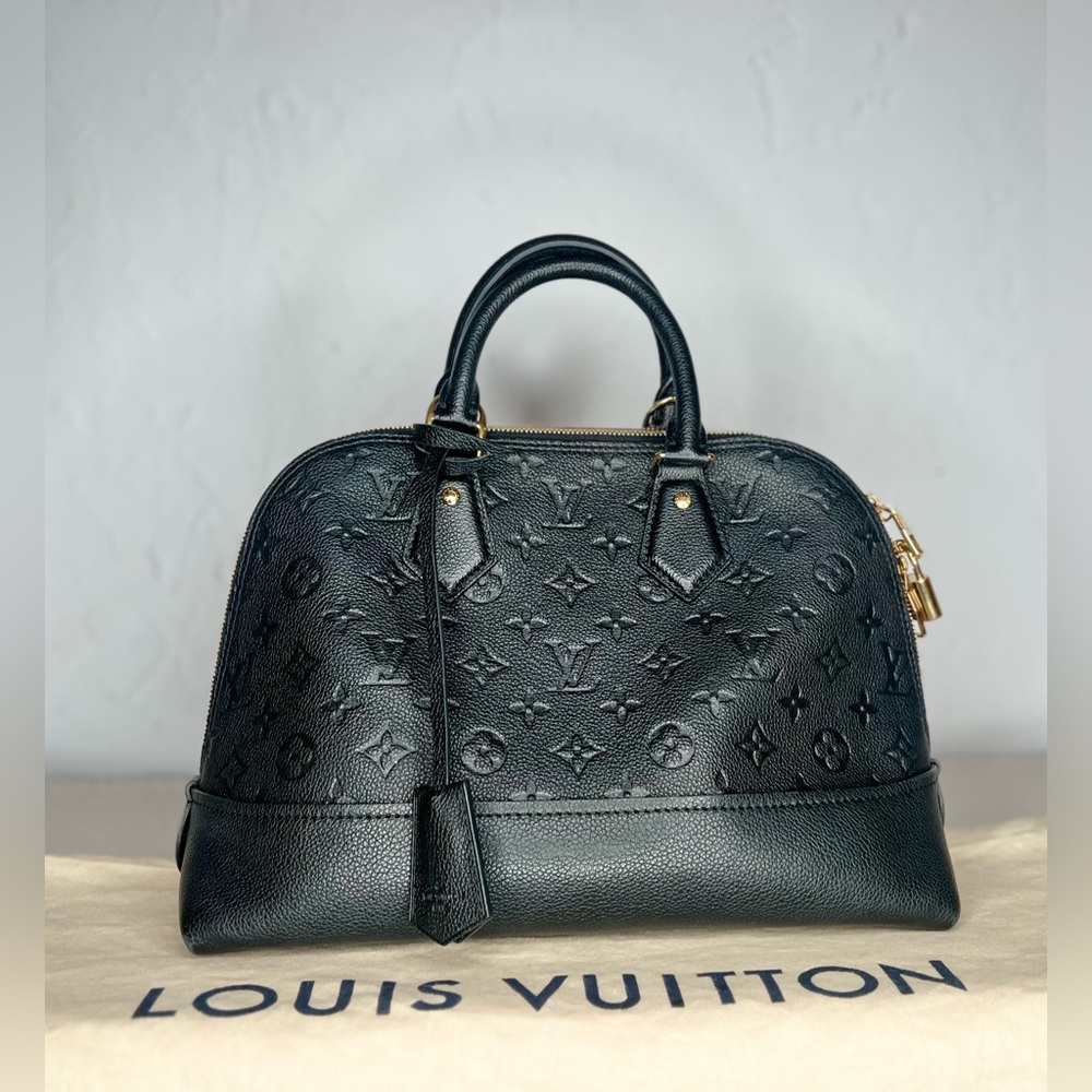 ❌𝐒𝐎𝐋𝐃❌𝐋𝐎𝐔𝐈𝐒 𝐕𝐔𝐈𝐓𝐓𝐎𝐍 Neo Alma Empreinte PM - Picture 13 of 14